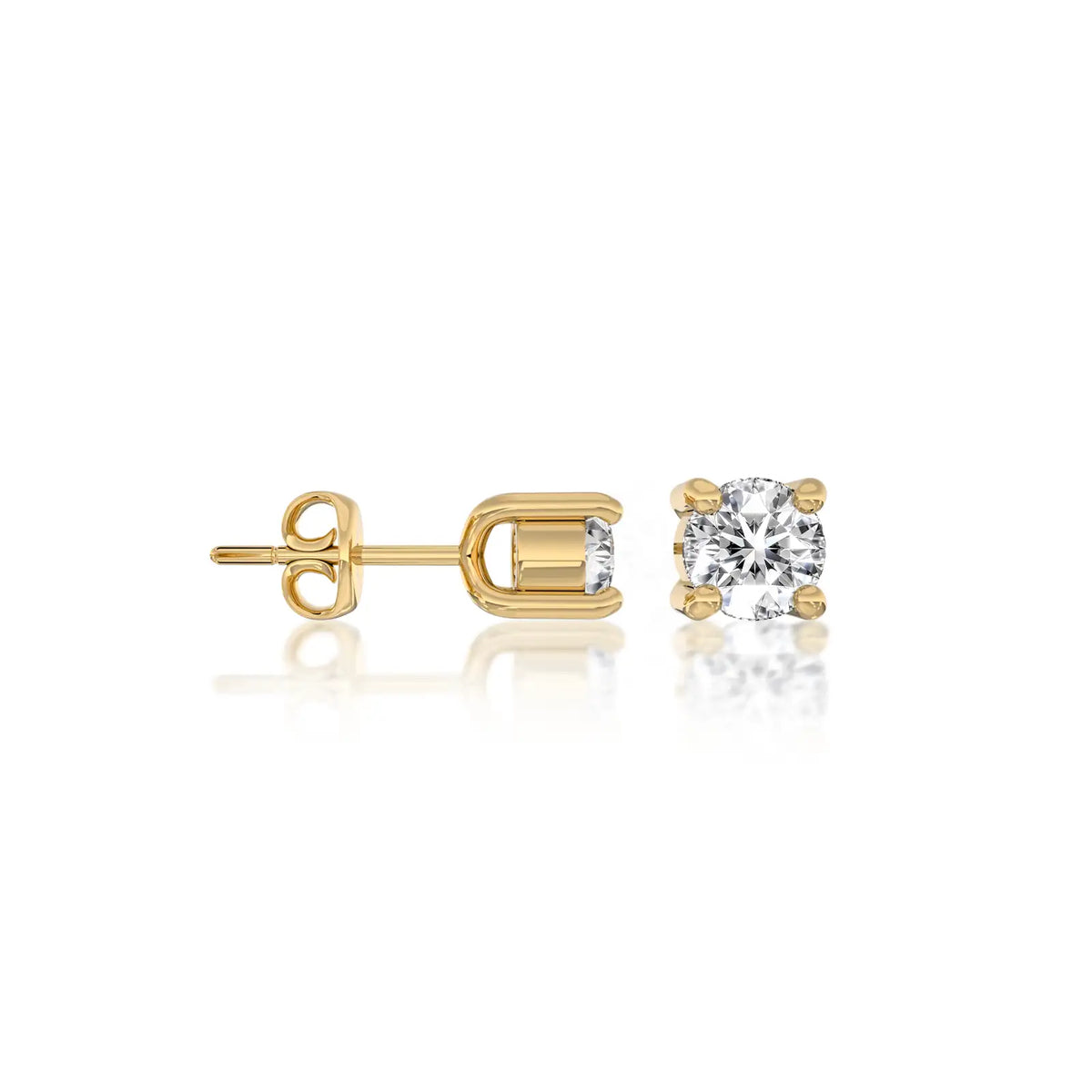The Heng 恒 diamond studs are a trendy office-wear favorite for stylish, confident women.