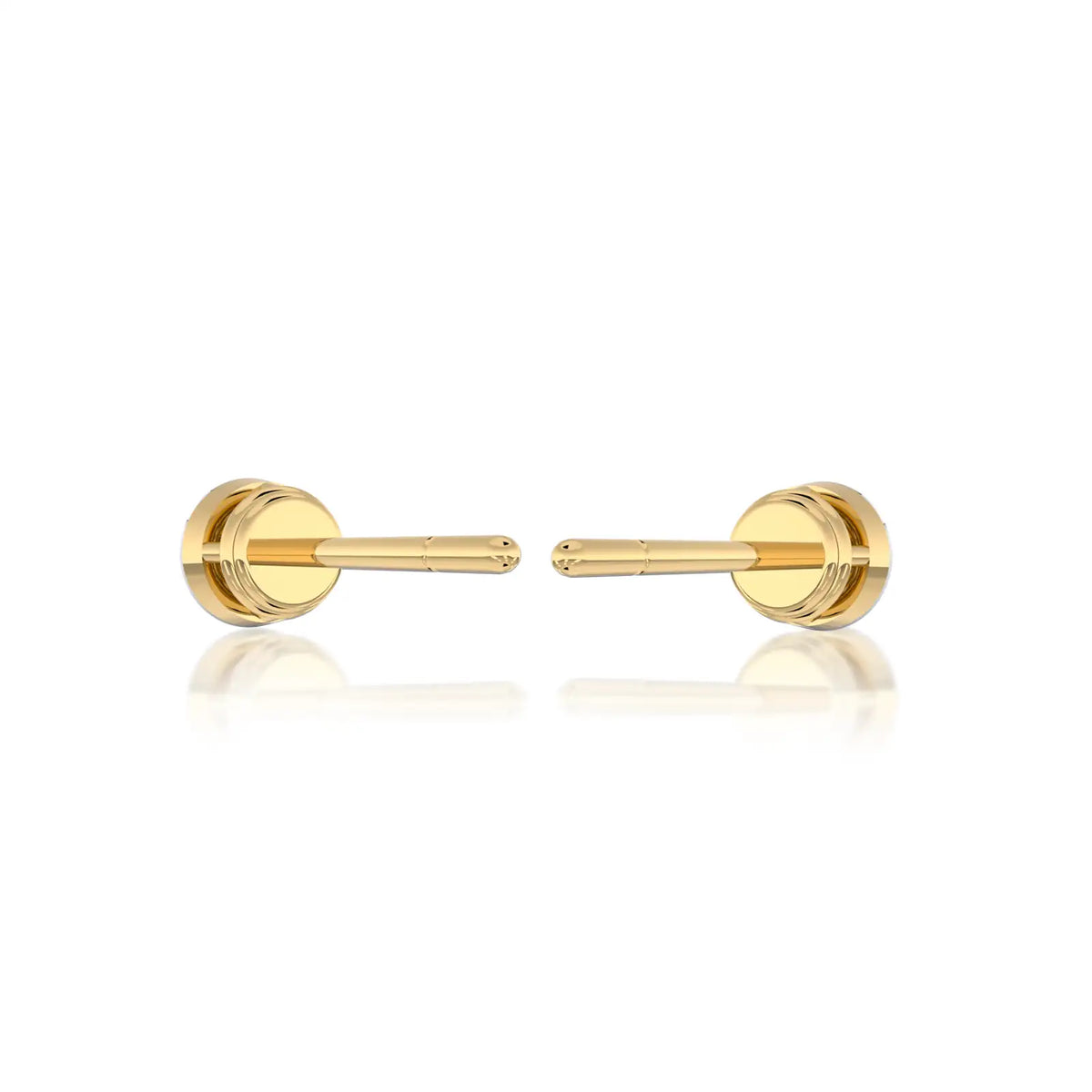 Fit for royalty, the Yuan 圆 solitaire studs bring princess-inspired elegance to everyday office wear.