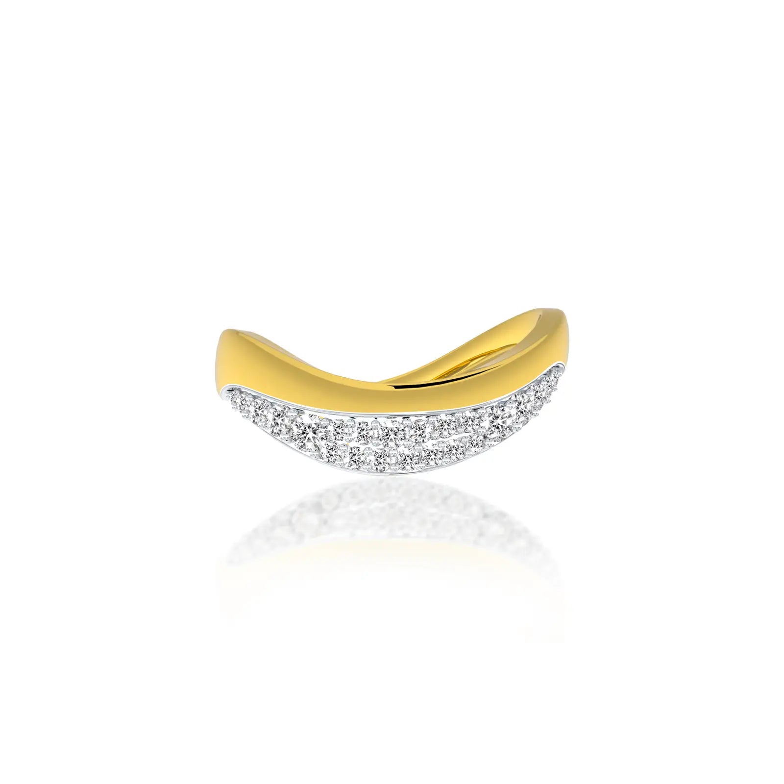 Curved diamond wave ring for office wear