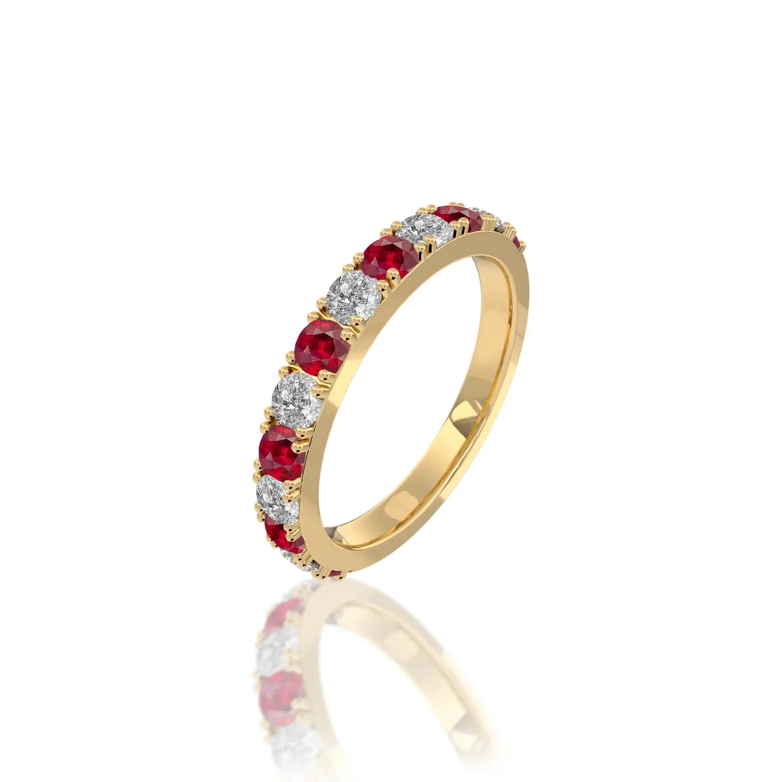 Ring With Diamonds yellow gold