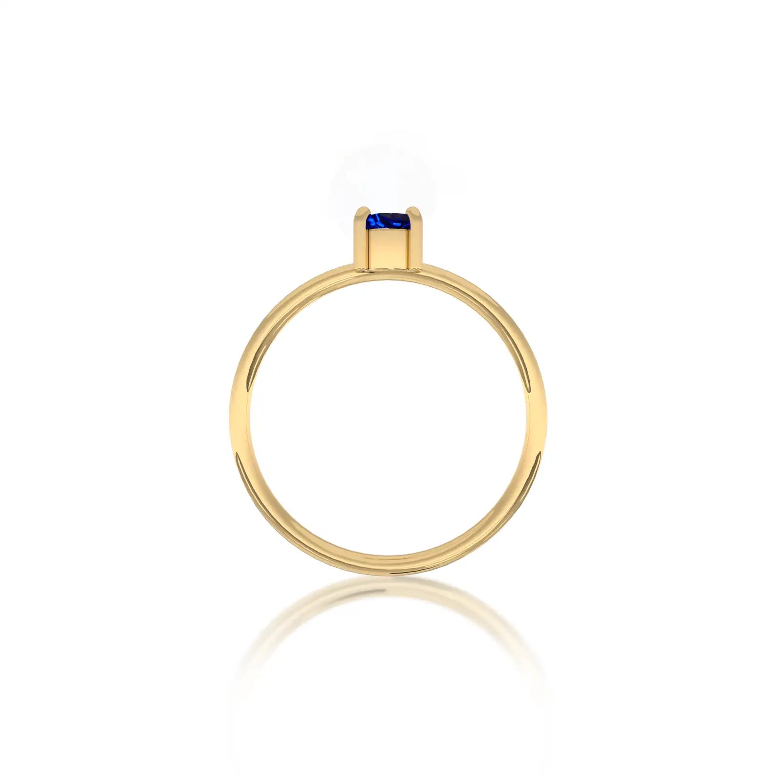 Fit for royalty, the Lan 蓝 sapphire ring brings princess-inspired elegance, perfect for proposals.