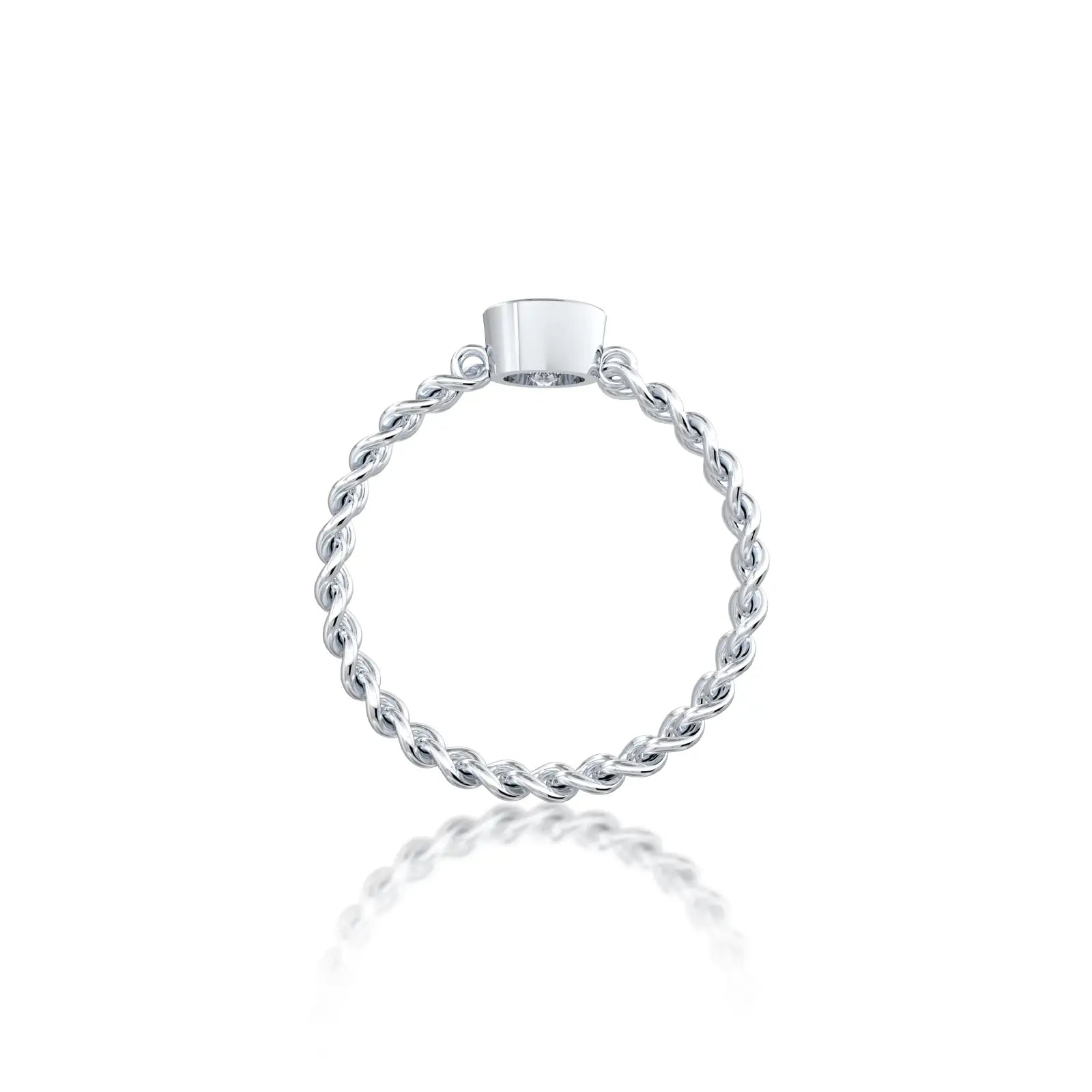 Rong 荣 chain ring charming, fabulous, and perfect for a proposal moment.