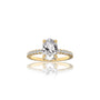 Effortlessly chic, the Xi 熙 modern oval diamond ring is ideal for beautiful, in-vogue office style.