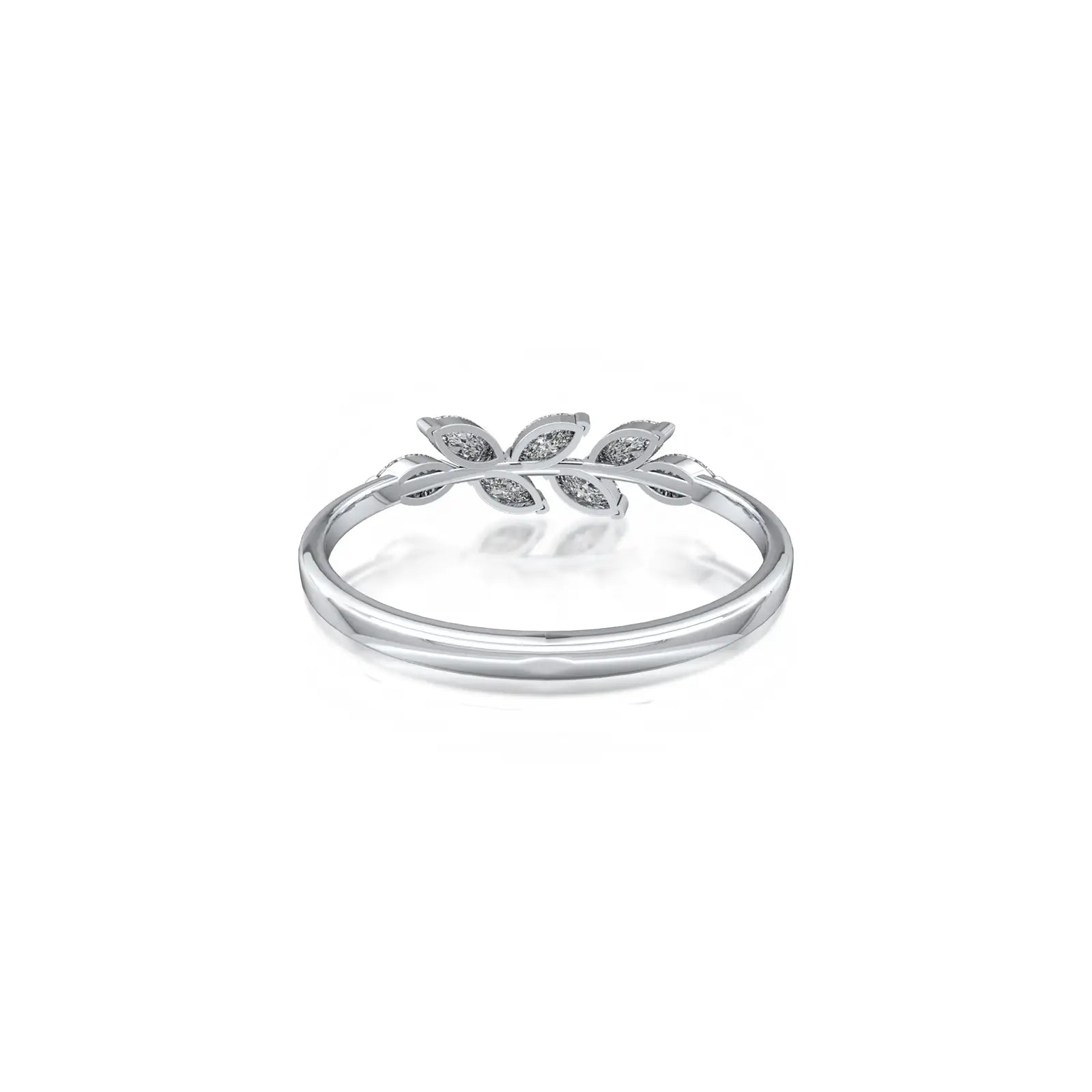 Fortune Jewelry presents the Mu 沐 marquise ring  fit for a modern-day queen, timeless and elegant.