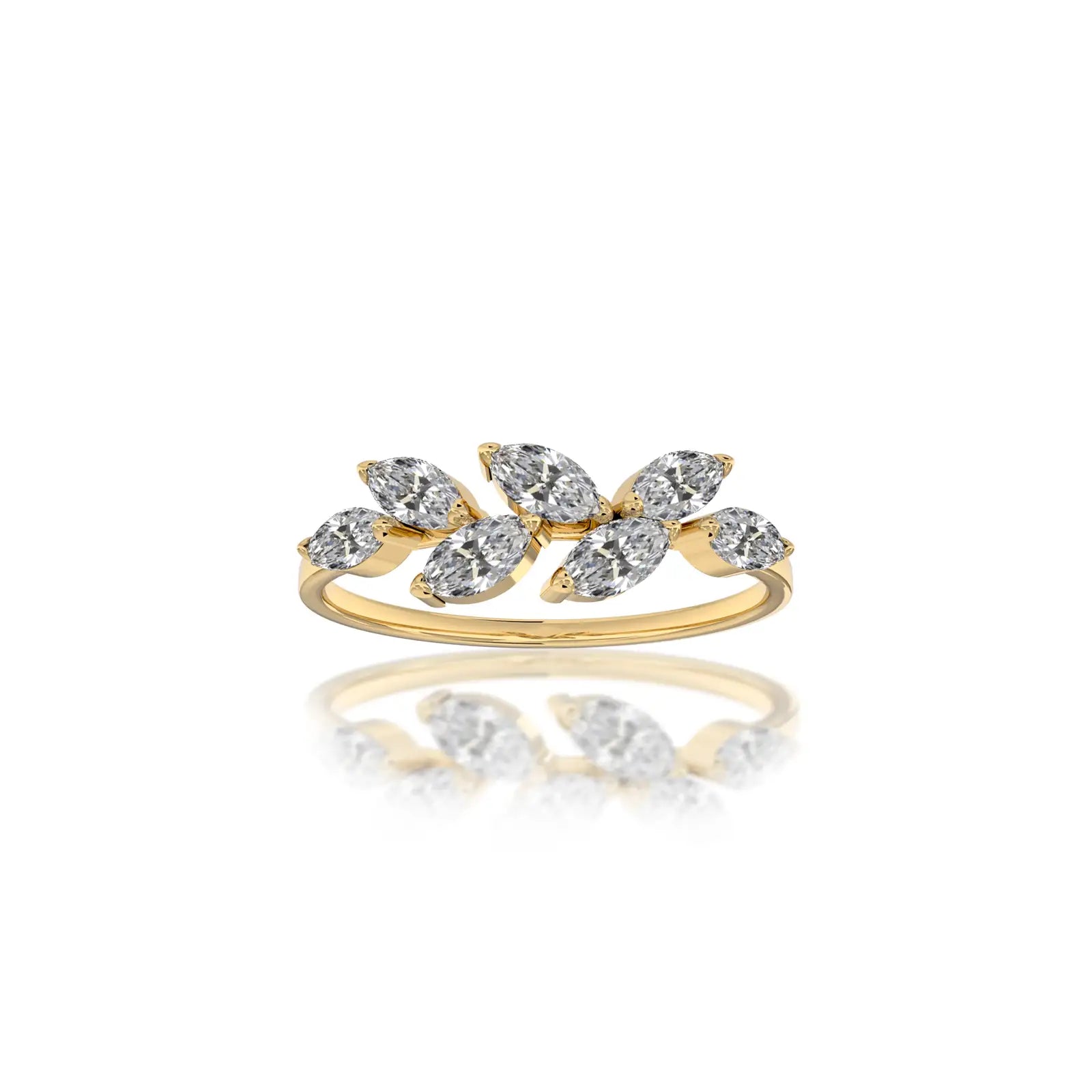 The delicate vine-and-marquise design of the Mu 沐 ring makes it a showstopper for daily wear.