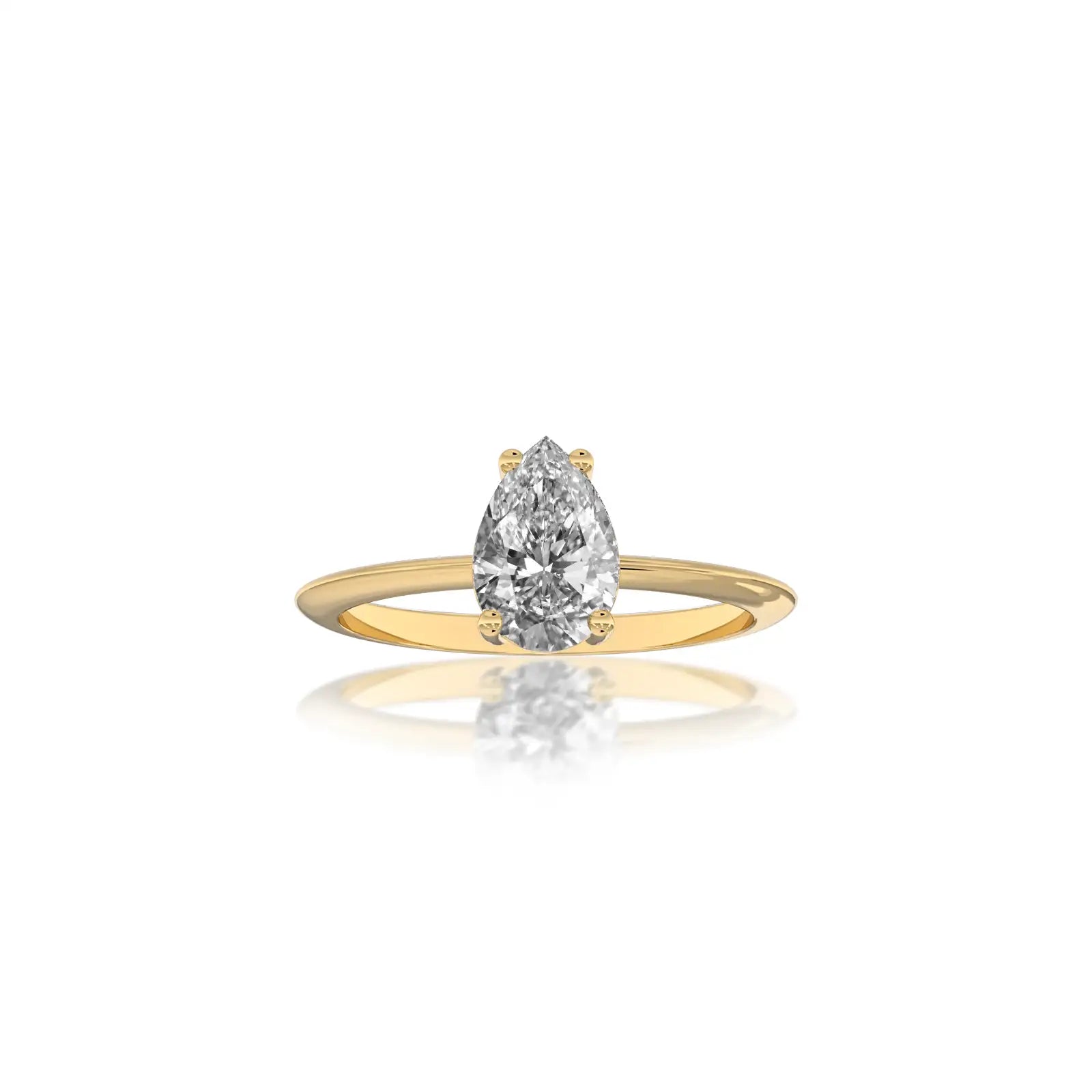 Fortune Jewelry presents the Lian 涟 solitaire ring fit for a modern-day queen, timeless and elegant.