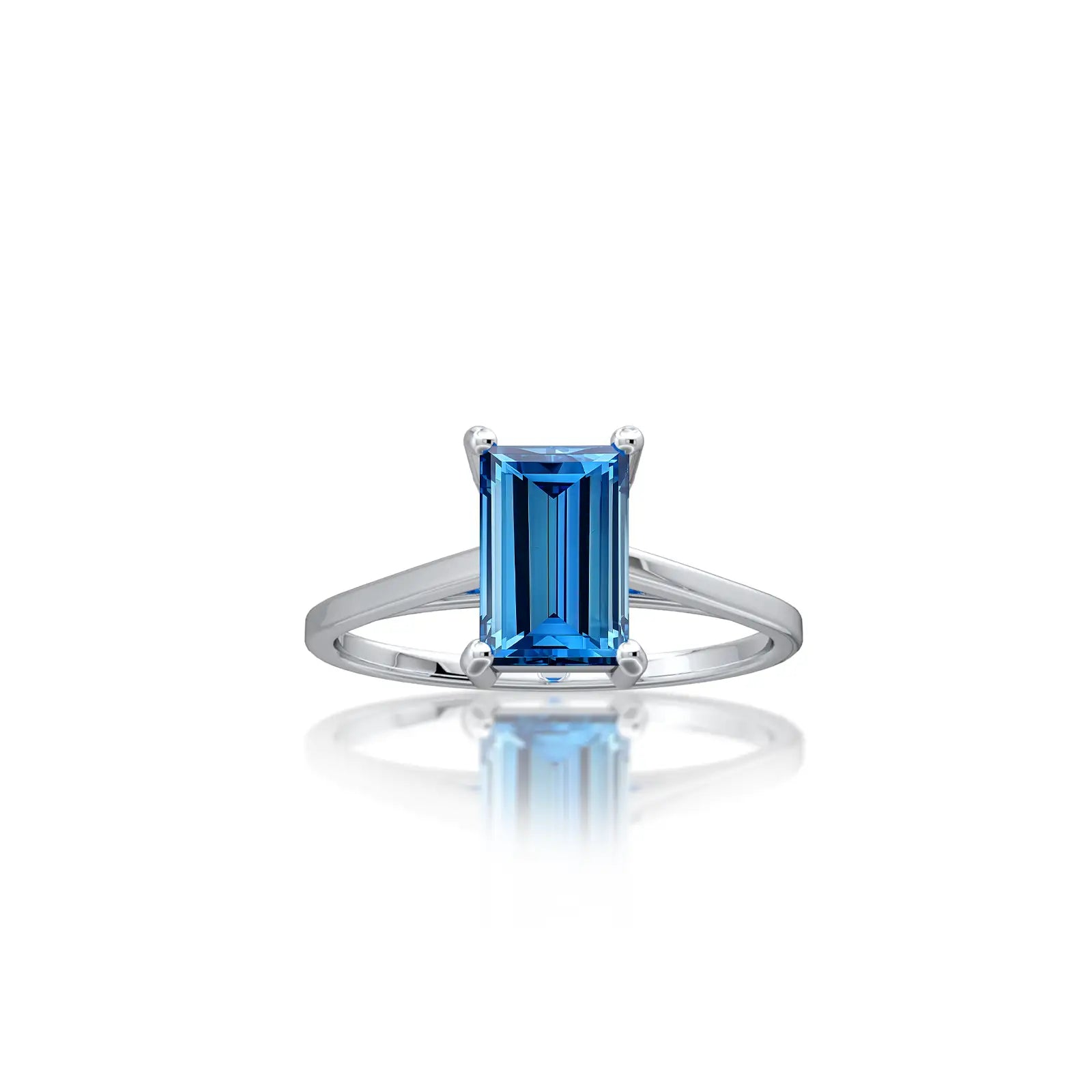 Lan 蓝 Baguette Sapphire Solitaire Ring: straight view showcasing its exquisite baguette-cut sapphire centerpiece.