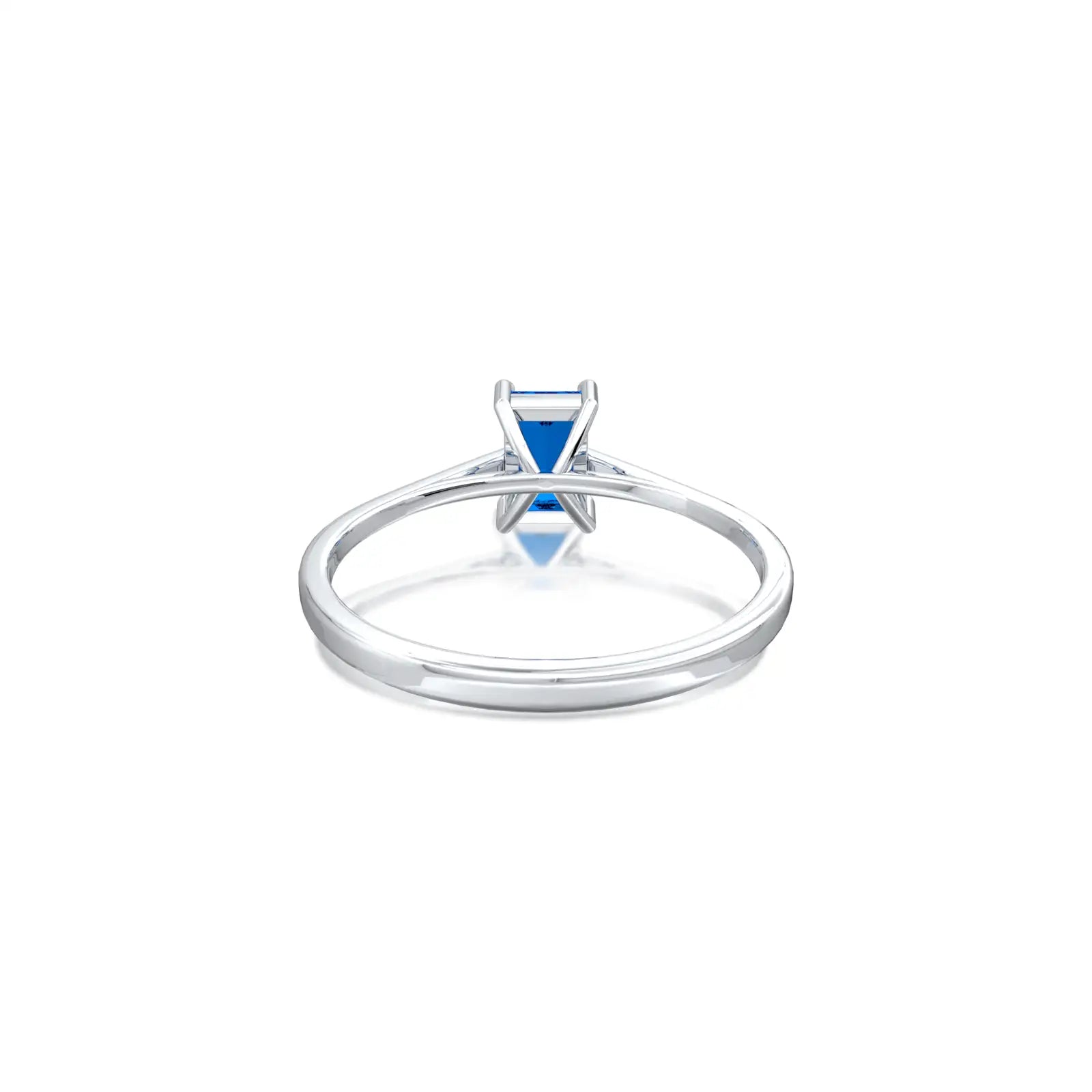 Lan 蓝 Baguette Sapphire Solitaire Ring by Fortune Jewelry brings a refined, elongated silhouette to classic elegance.