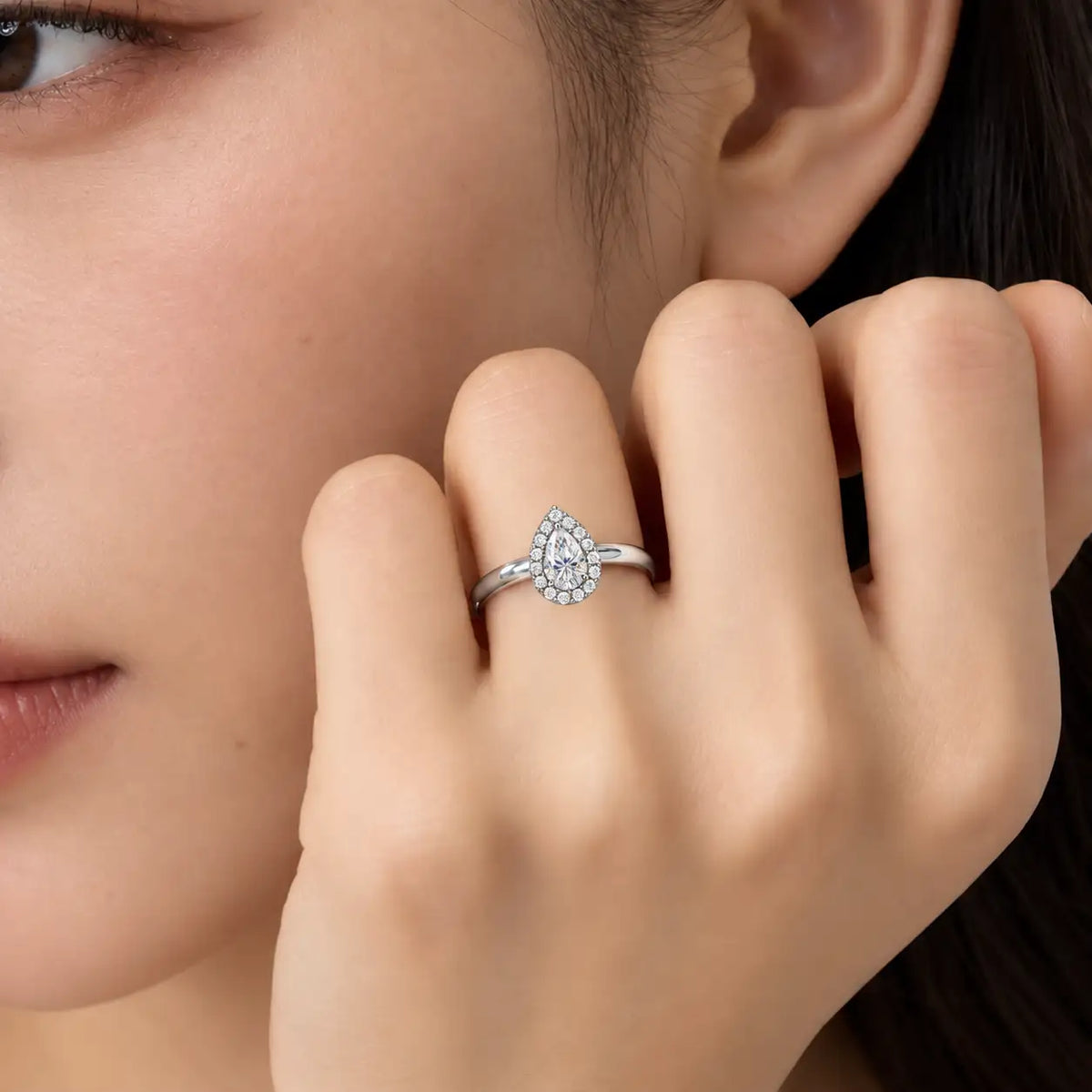 2 Ct Pear Cut Diamond Halo Ring
